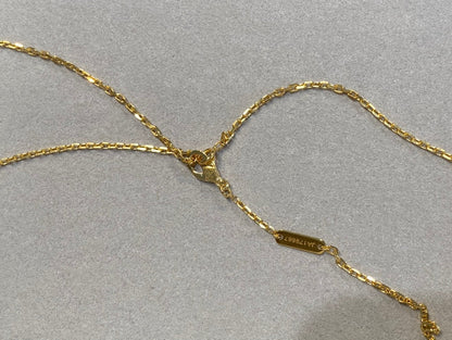 [Glow Muse]CLOVER 25MM NECKLACE GOLD CARNELIAN