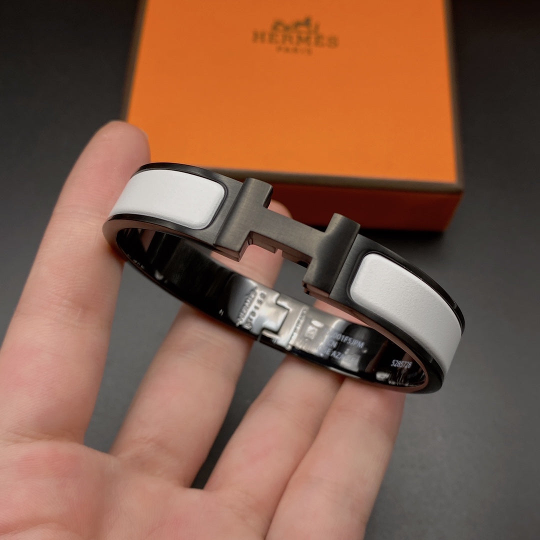 [Glow Muse]H BRACELET 12MM BLACK WHITE CERAMIC