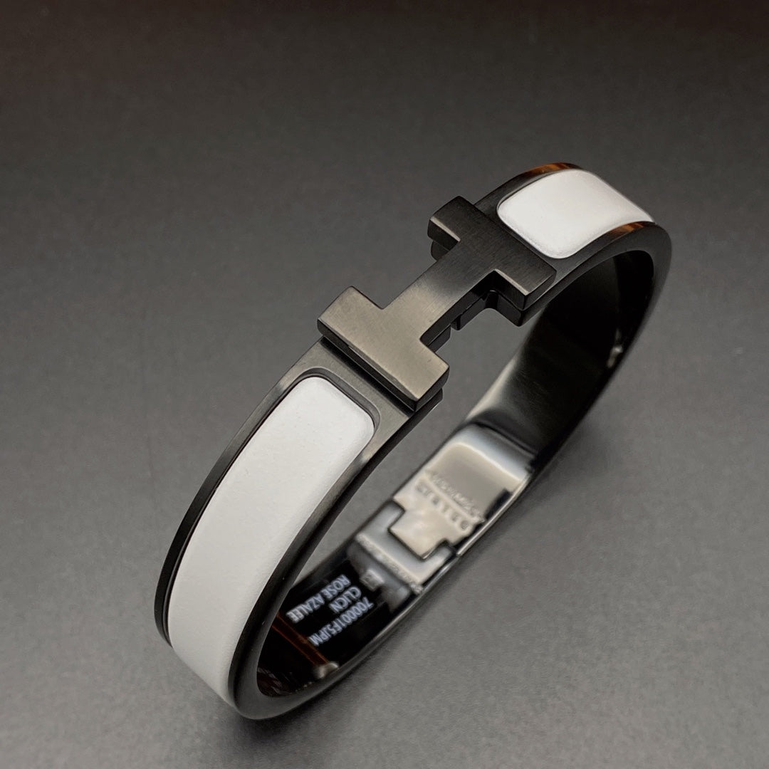 [Glow Muse]H BRACELET 12MM BLACK WHITE CERAMIC