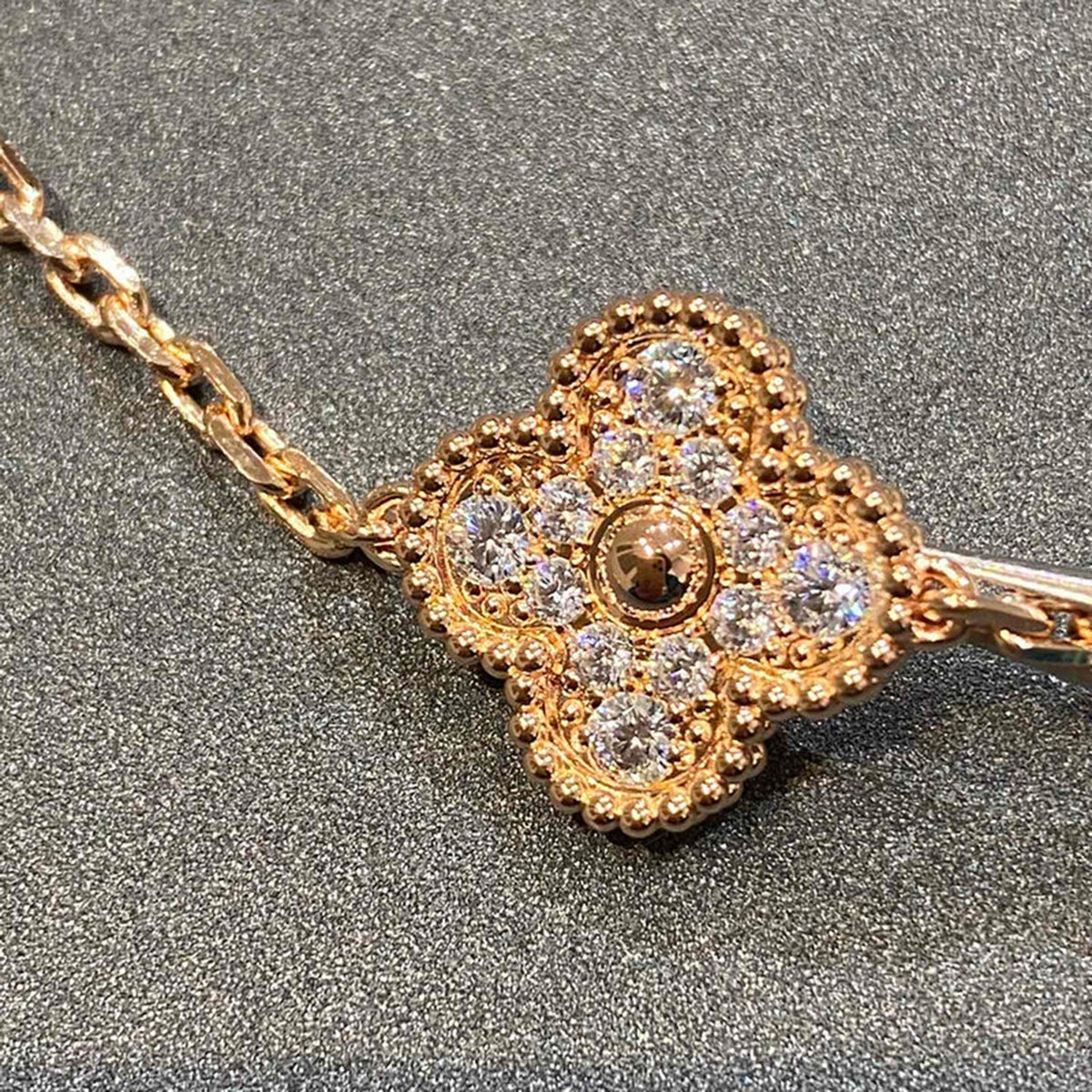 [⭐Glow Muse] CLOVER 5 MOTIF FULL DIAMOND BRACELET COLLECTION