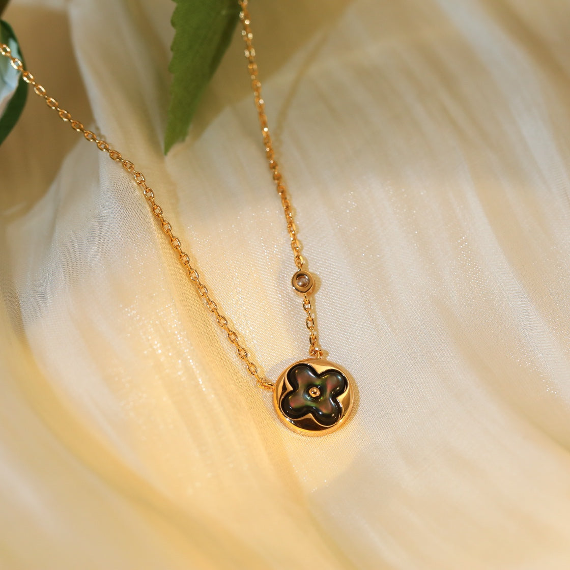 [Glow Muse]SUN PEDANT PINK GOLD 1 DIAMOND NECKLACE