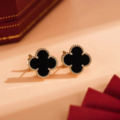 [Glow Muse]CLOVER MEDIUM 1 MOTIFS  ONYX STUD EARRINGS