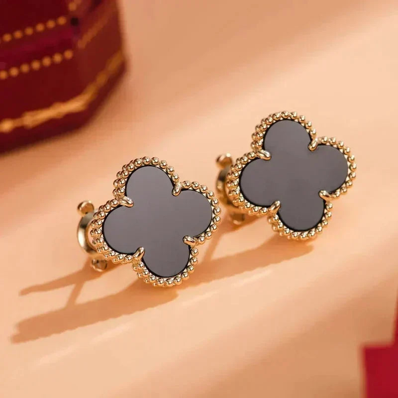 [Glow Muse]CLOVER MEDIUM 1 MOTIFS  ONYX STUD EARRINGS