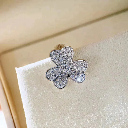 [Glow Muse]CLOVER COMOS DIAMOND EARRINGS SILVER