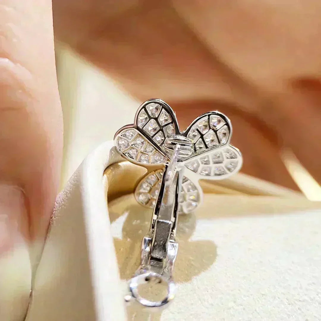 [Glow Muse]CLOVER COMOS DIAMOND EARRINGS SILVER