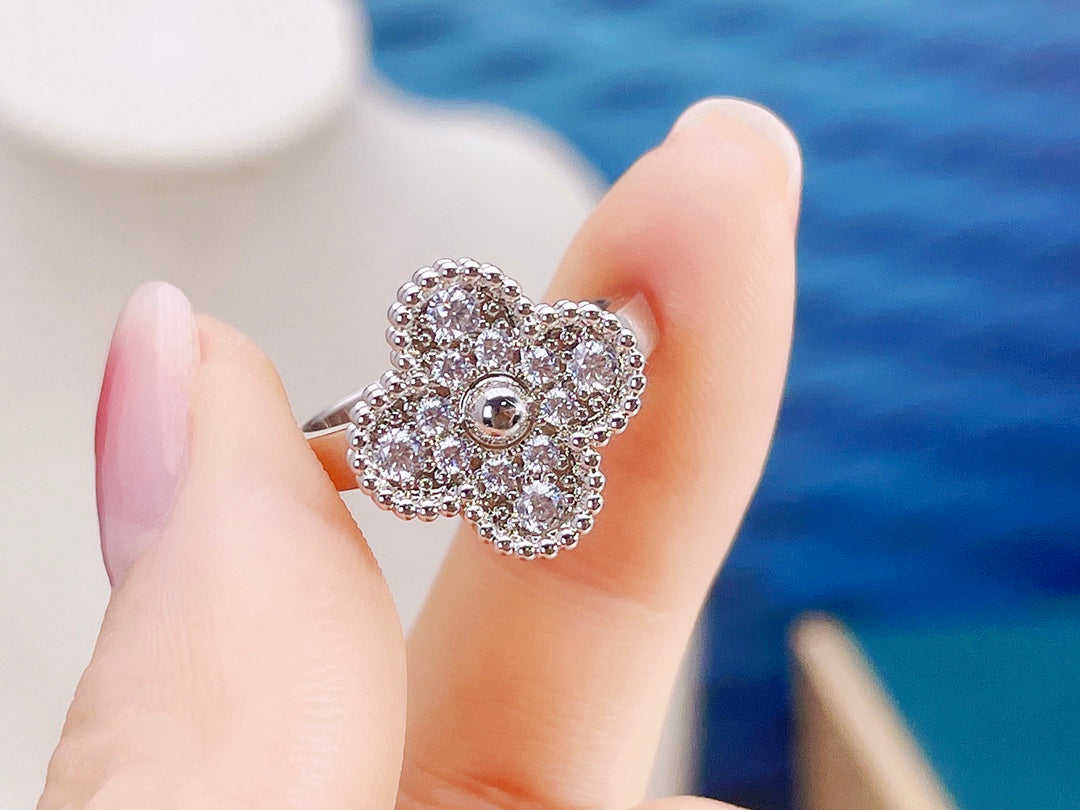 [Glow Muse]CLOVER DIAMOND RING