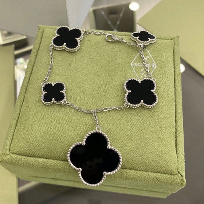 [Glow Muse]CLOVER 5 MOTIFS SIVLER ONYX BRACELET