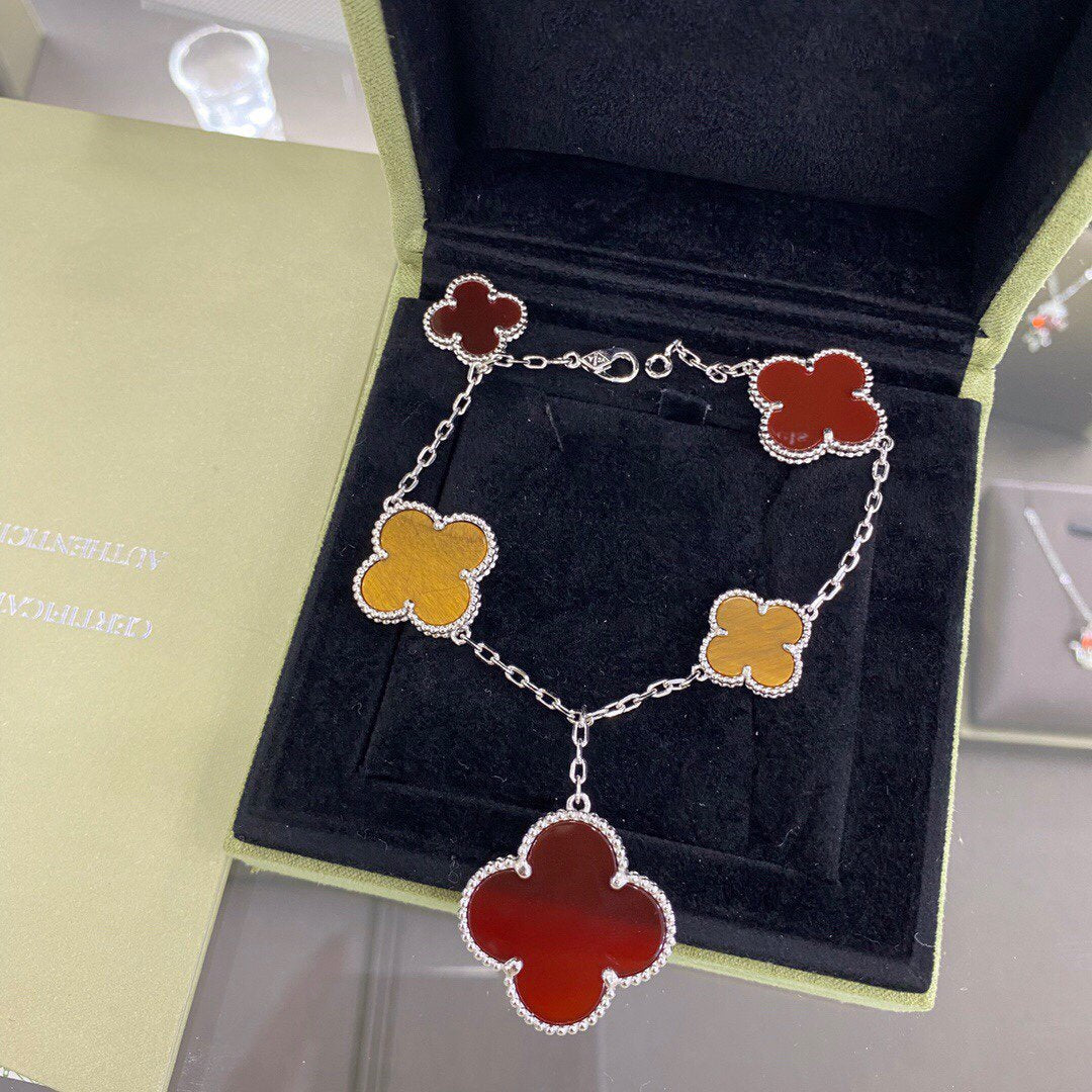 [Glow Muse]CLOVER 5 MOTIFS SIVLER CARNELIAN TIGER EYE BRACELET