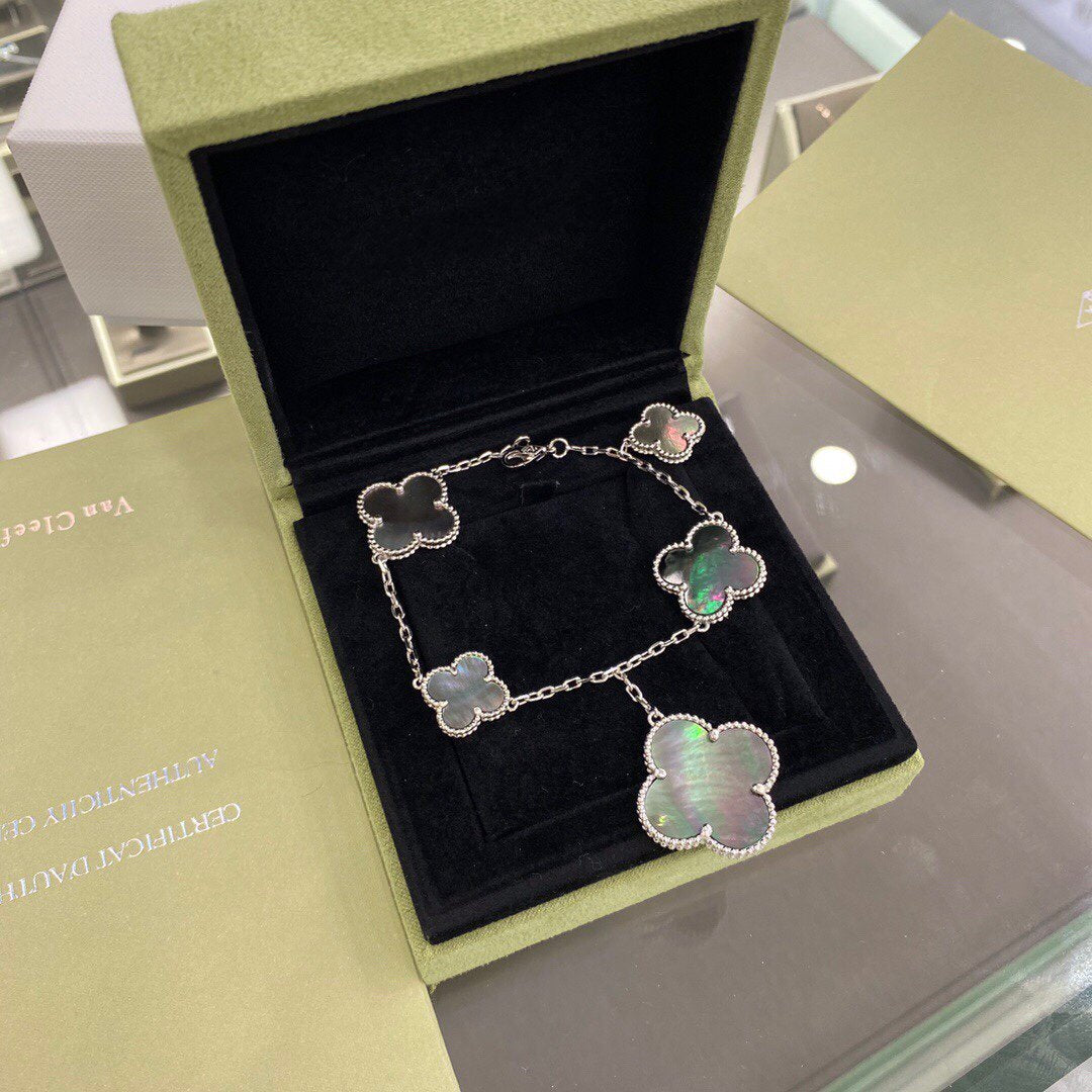 [Glow Muse]CLOVER 5 MOTIFS SIVLER DARK MOP BRACELET