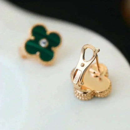 [Glow Muse]CLOVER MEDIUM 1 MOTIFS MALACHITE DIAMOND EARRINGS