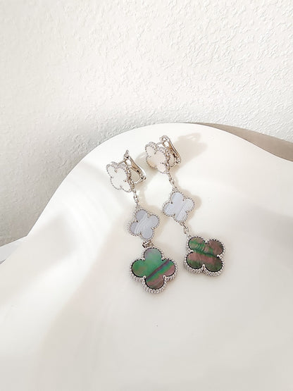 [Glow Muse]CLOVER 3 MOTIFS CHALCEDONY DARK MOP SILVER EARRINGS