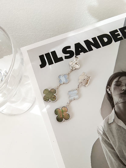 [Glow Muse]CLOVER 3 MOTIFS CHALCEDONY DARK MOP SILVER EARRINGS