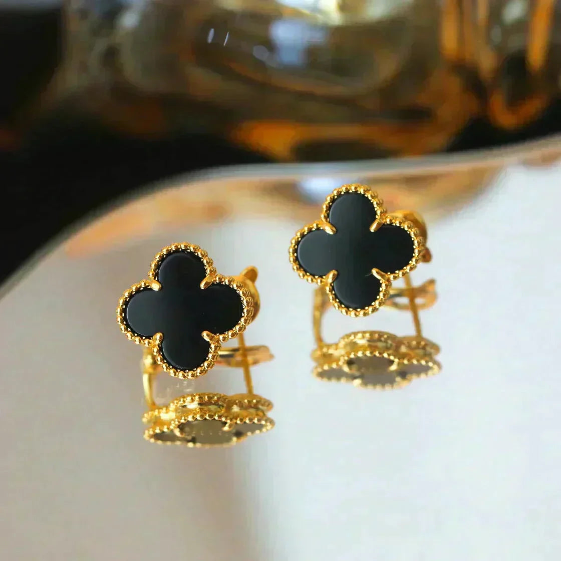 [Glow Muse]CLOVER MEDIUM 1 MOTIFS  ONYX STUD EARRINGS