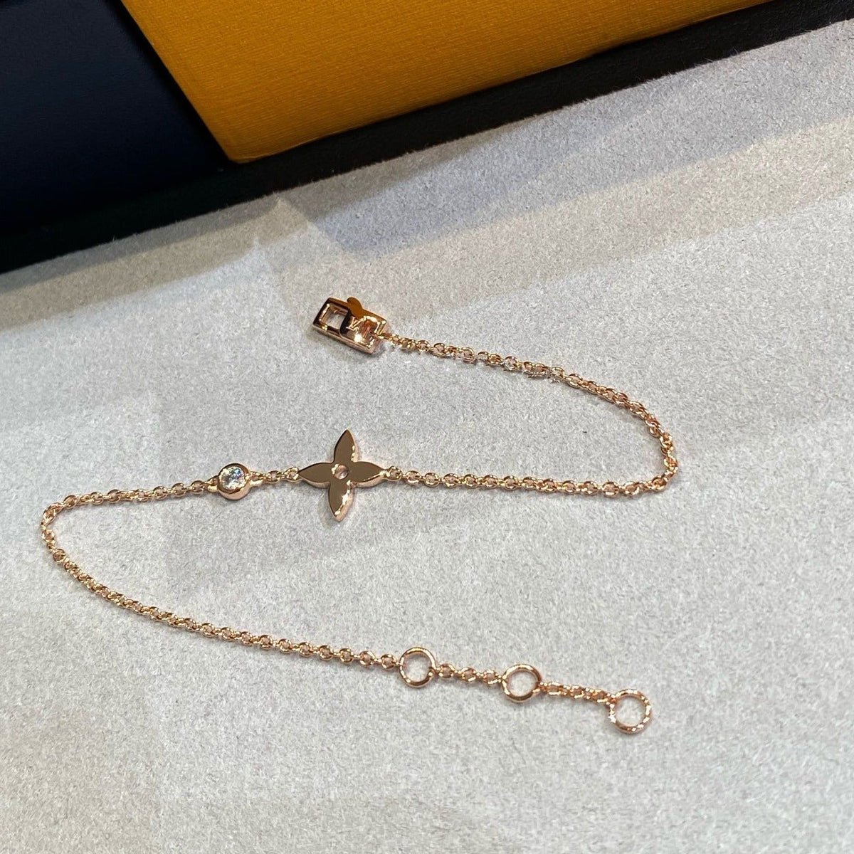 [Glow Muse]STAR DIAMOND PINK GOLD BRACELET