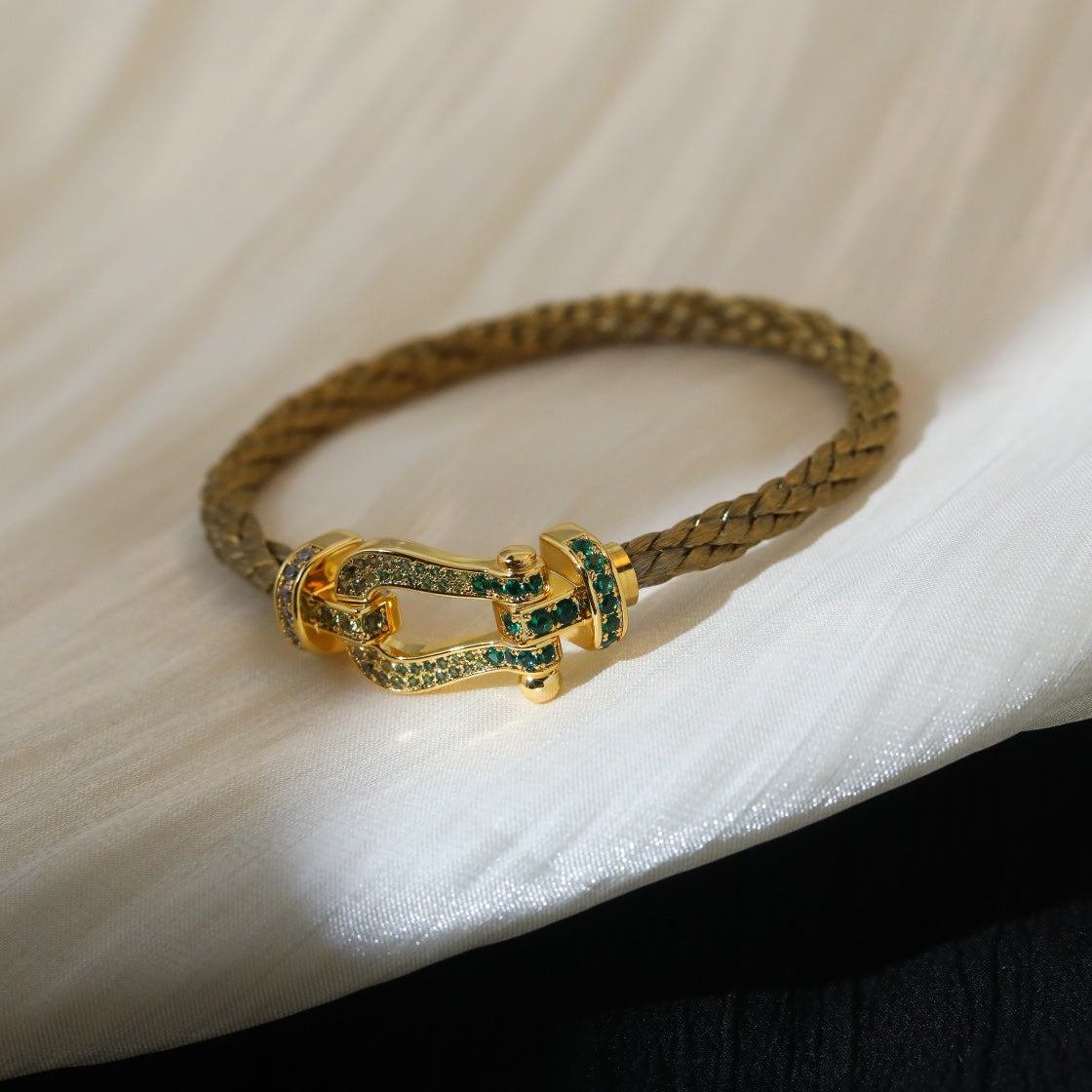 [Glow Muse]FORCE 10 GOLD GREEN DIAMOND PAVED