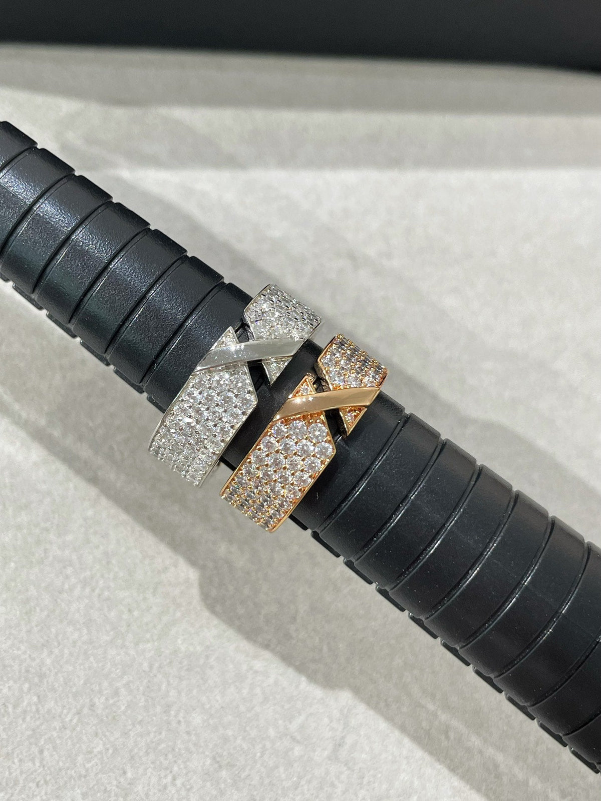 [Glow Muse]LIENS EVIDENCE  DIAMOND PAVED RING