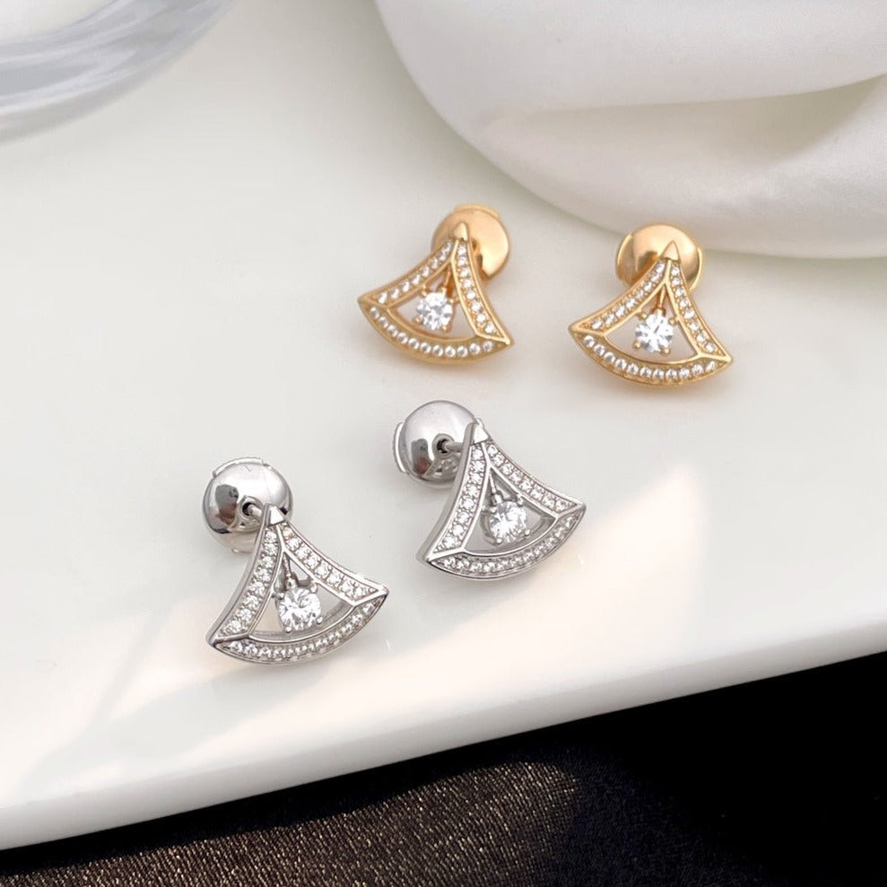[Glow Muse]DREAM MINI DIAMOND STUD EARRINGS