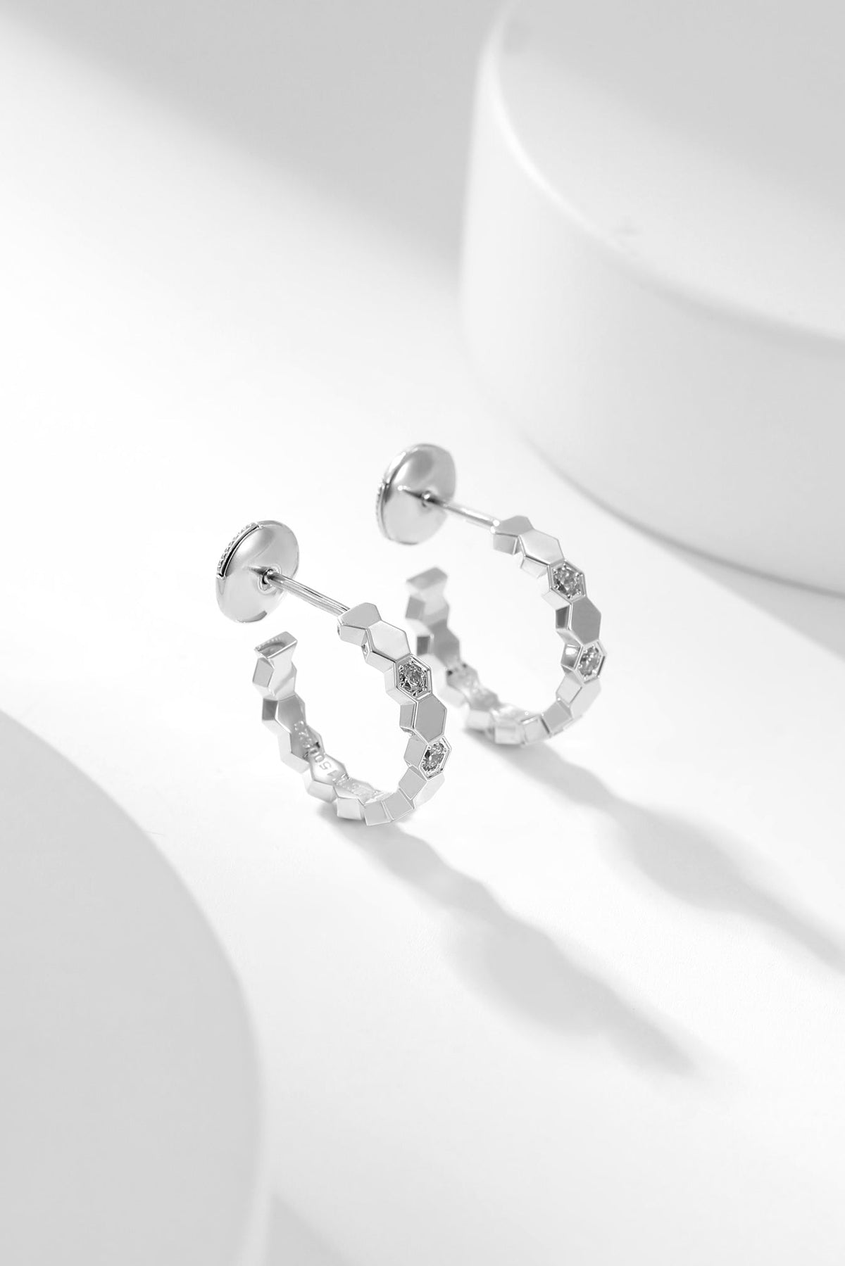 [Glow Muse]BEE LOVE DIAMOND HOOP EARRINGS