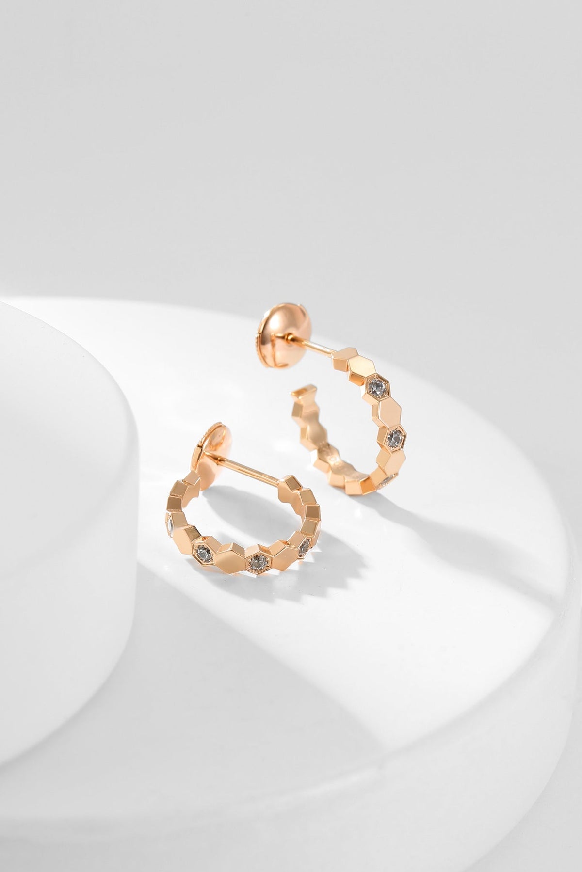 [Glow Muse]BEE LOVE DIAMOND HOOP EARRINGS