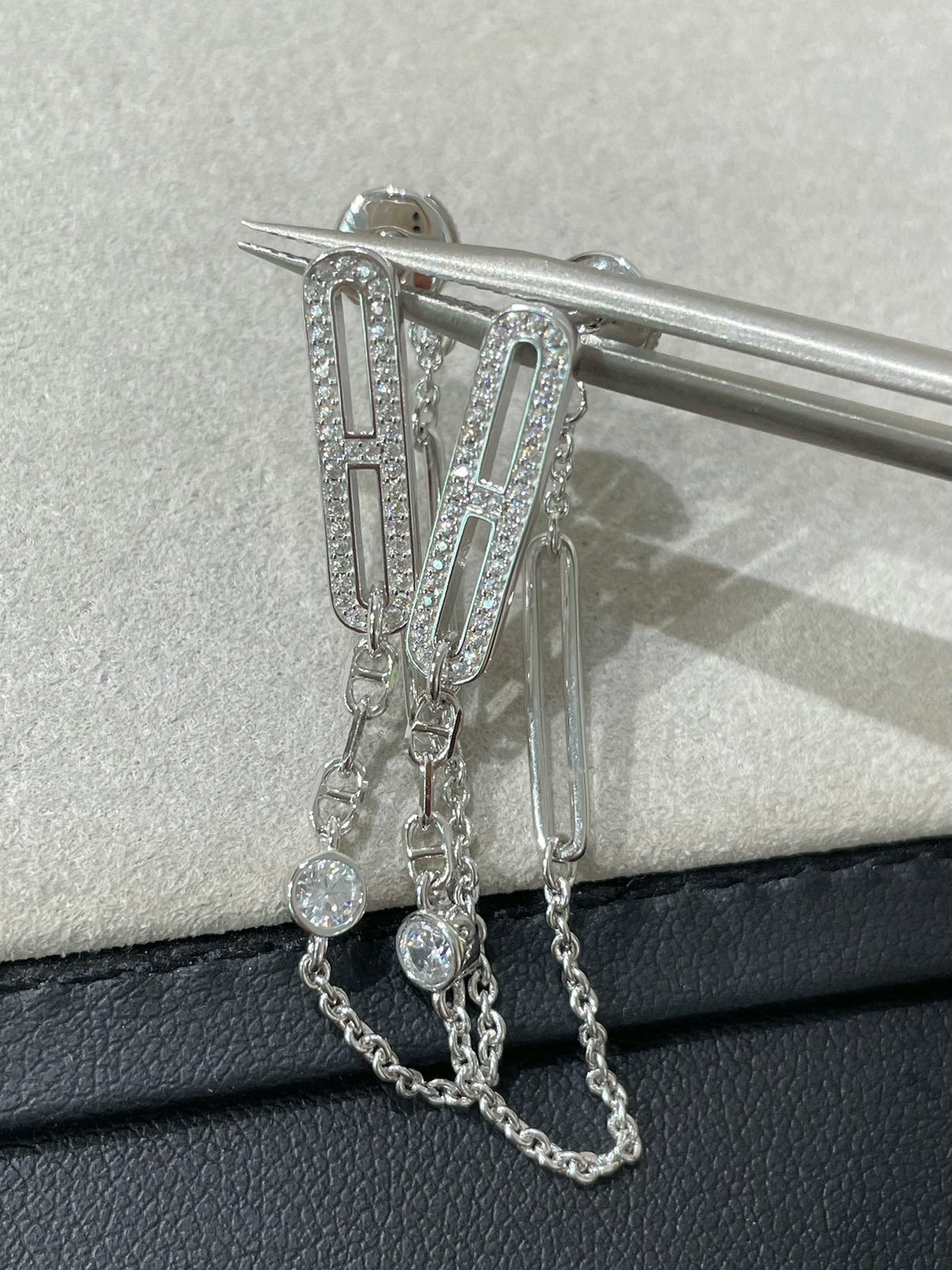[Glow Muse]CHAINE CHAOS DIAMOND DROP EARRINGS