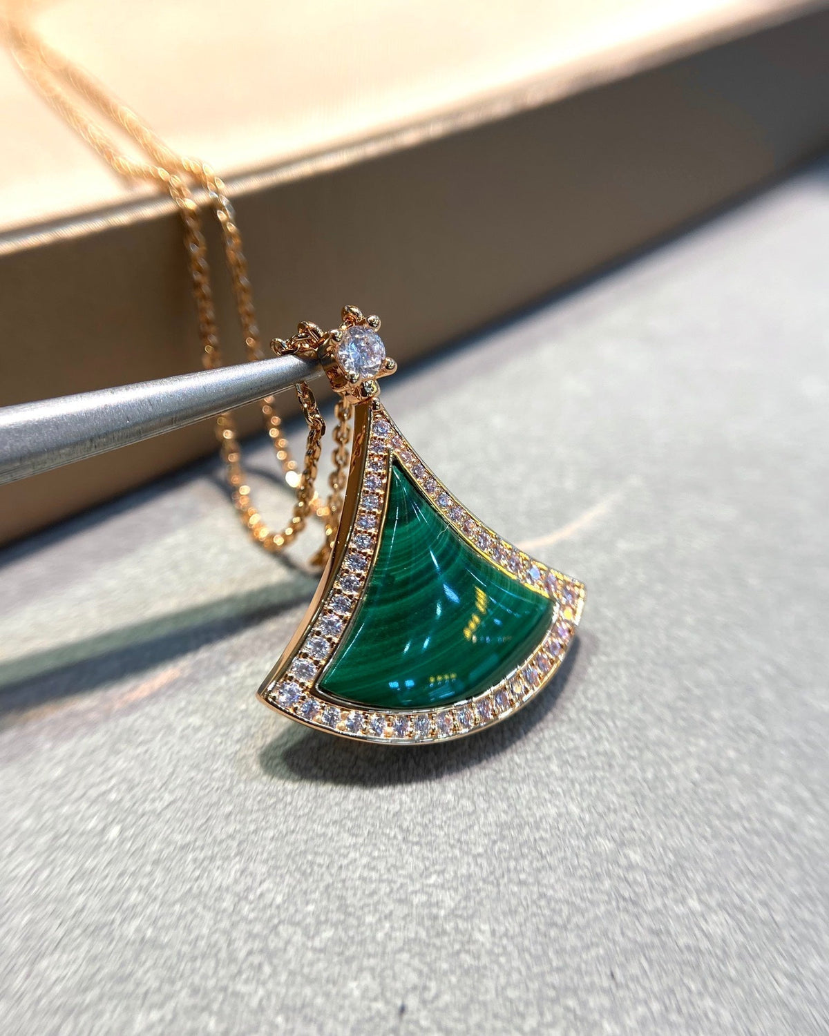 [Glow Muse]DREAM MALACHITE DIAMOND PAVED PINK GOLD NECKLACE