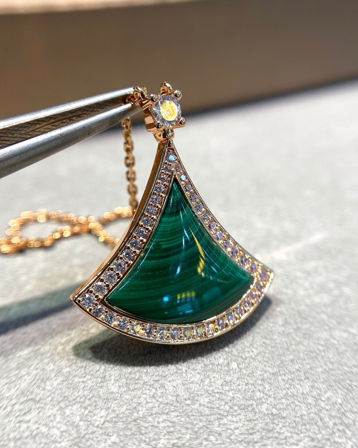 [Glow Muse]DREAM MALACHITE DIAMOND PAVED PINK GOLD NECKLACE