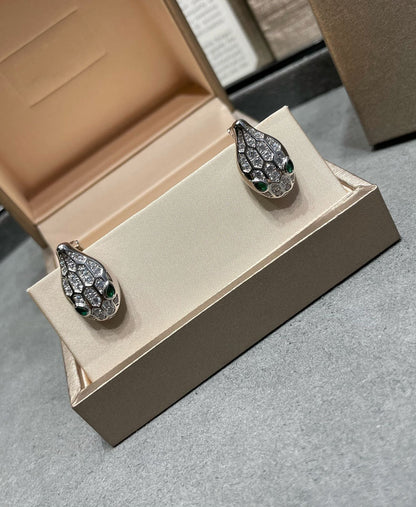 [Glow Muse]SERPENT DIAMOND STUD EARRINGS