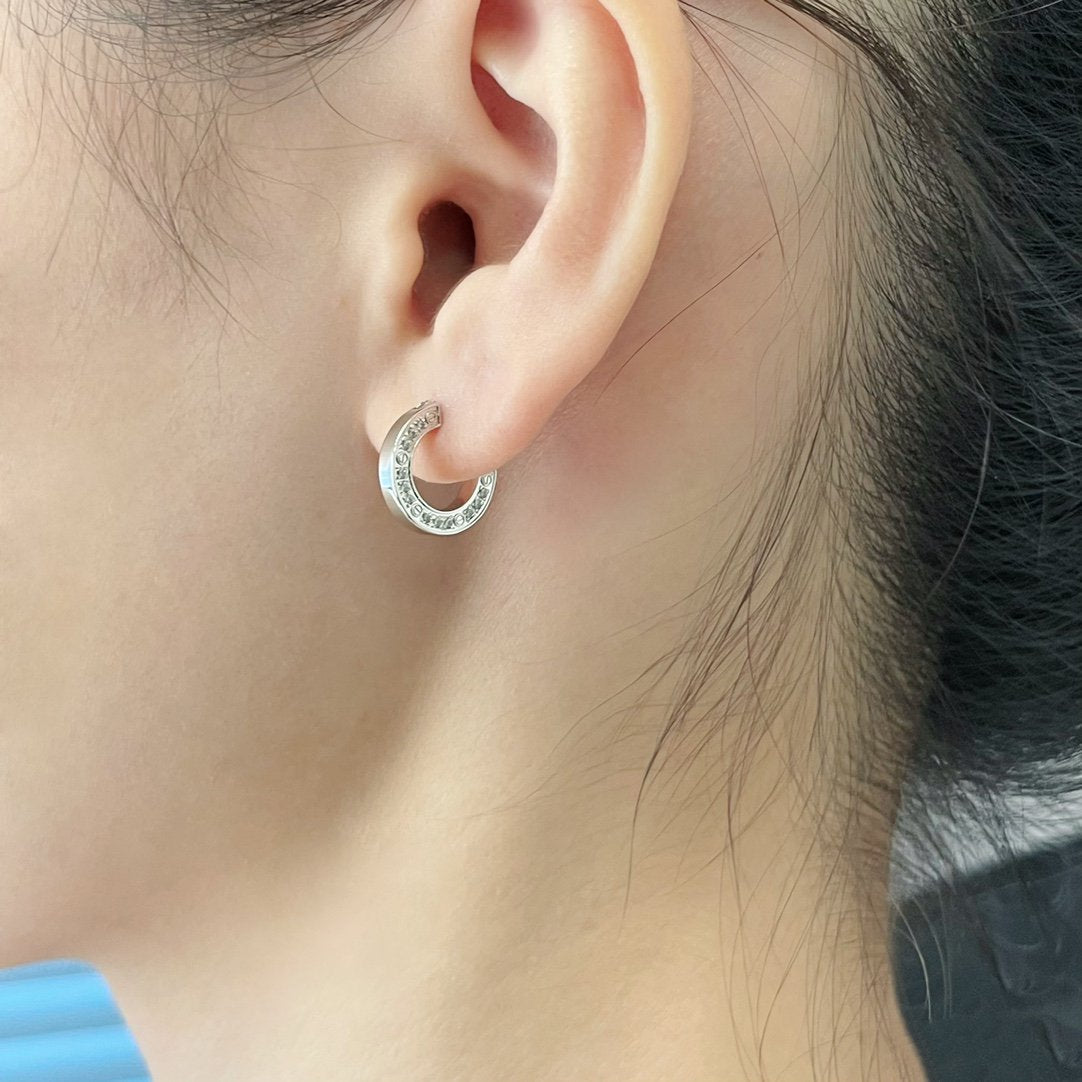 [Glow Muse]LOVE DIAMOND EARRINGS