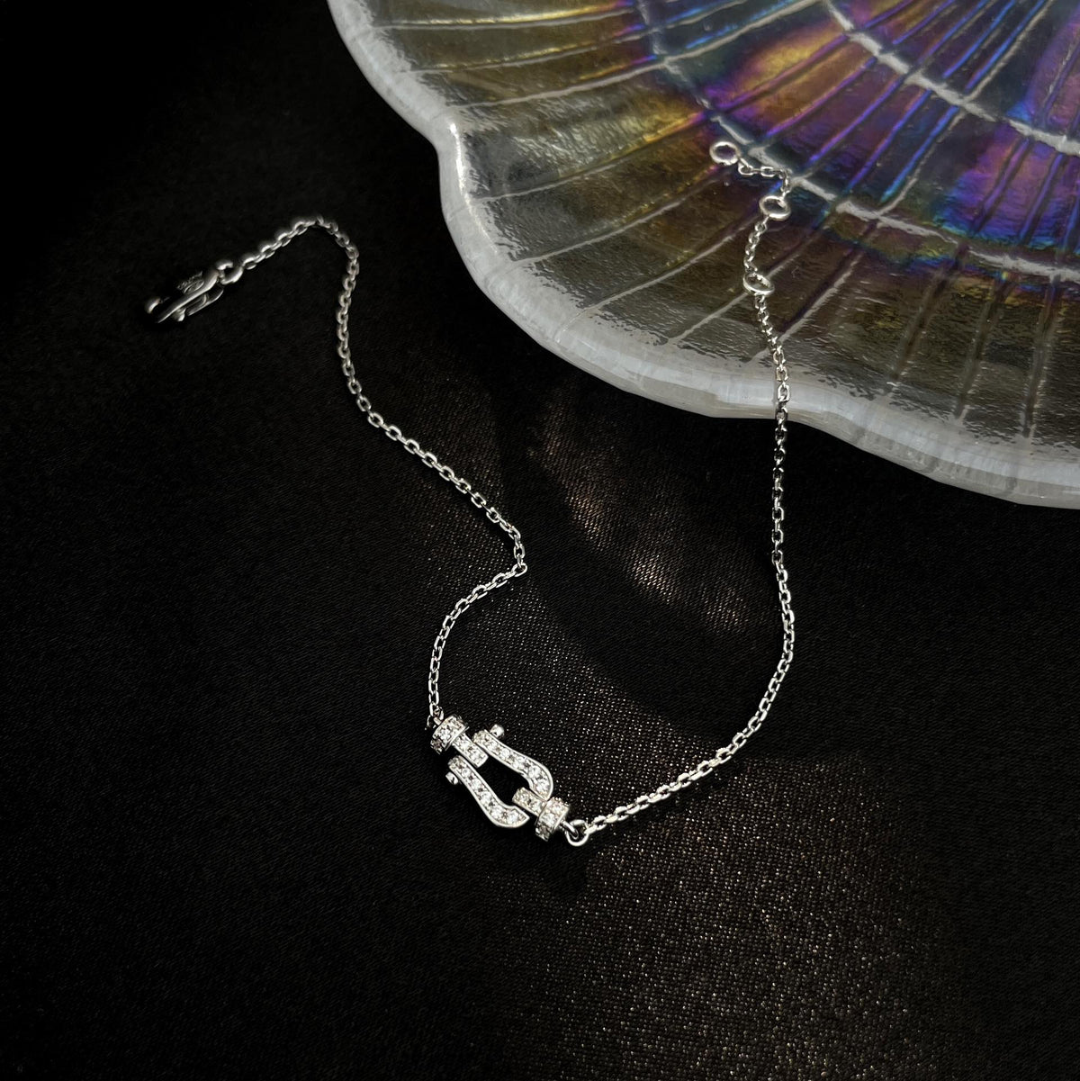 [Glow Muse]FORCE 10 FULL DIAMOND BUCKLE CHAIN LINK MINI MODEL