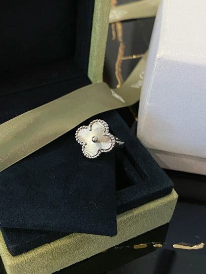 [Glow Muse]CLOVER SILVER RING