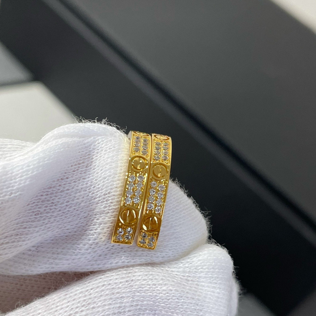 [Glow Muse]LOVE DIAMOND GOLD HOOP EARRINGS