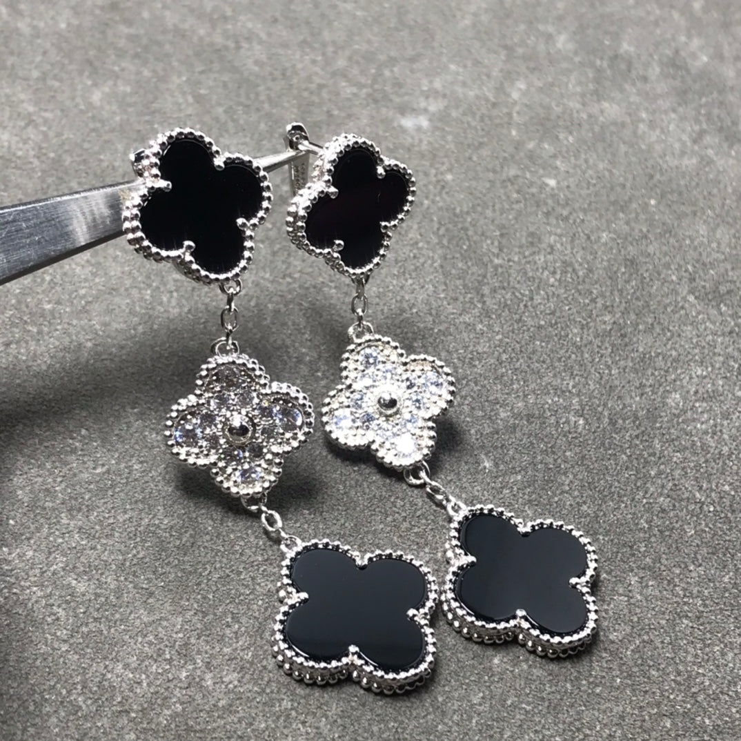 [Glow Muse]CLOVER 3 MOTIF DIAMOND ONYX SILVER EARRINGS