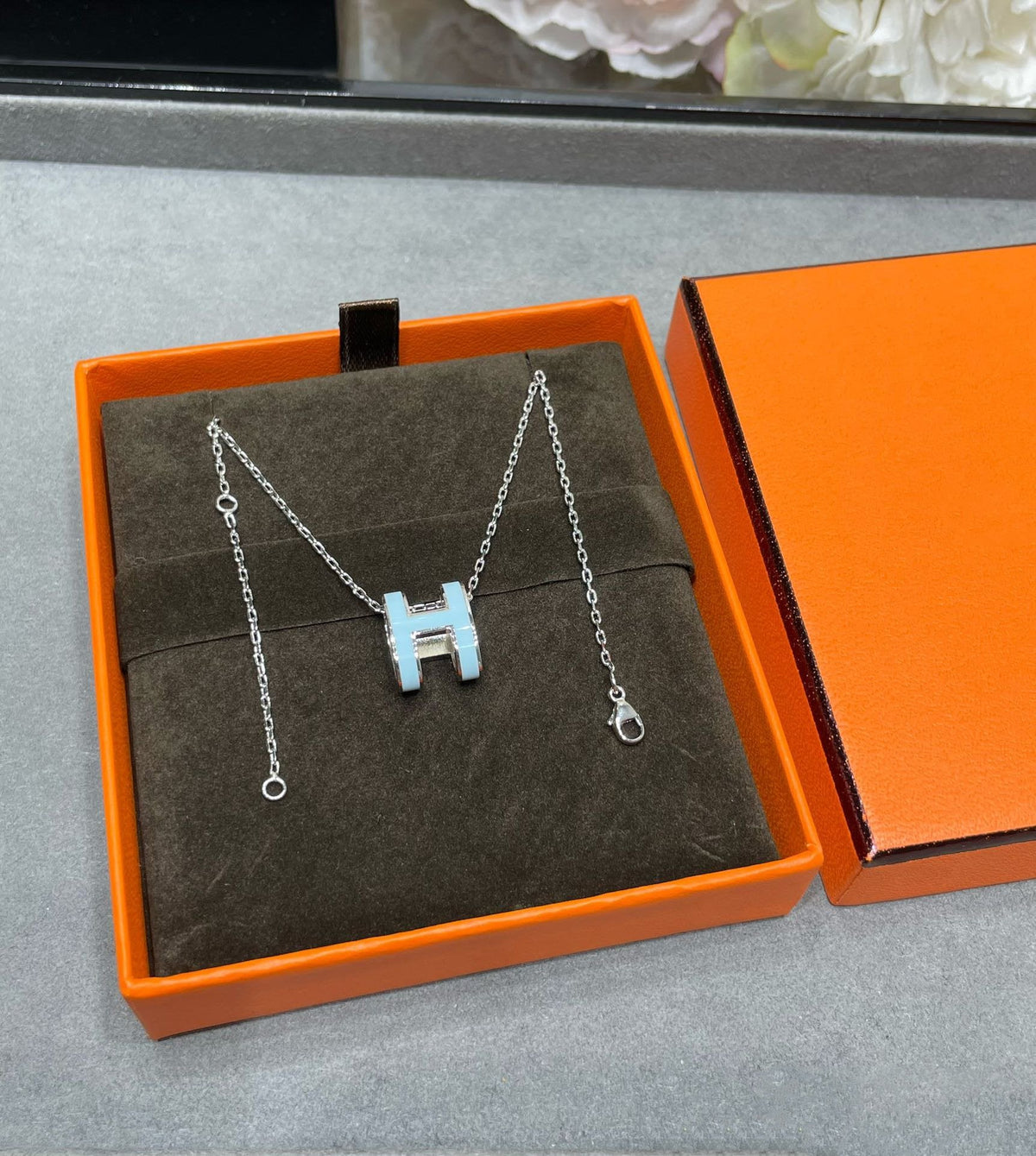 [Glow Muse]POP H SKY BLUE NECKLACE