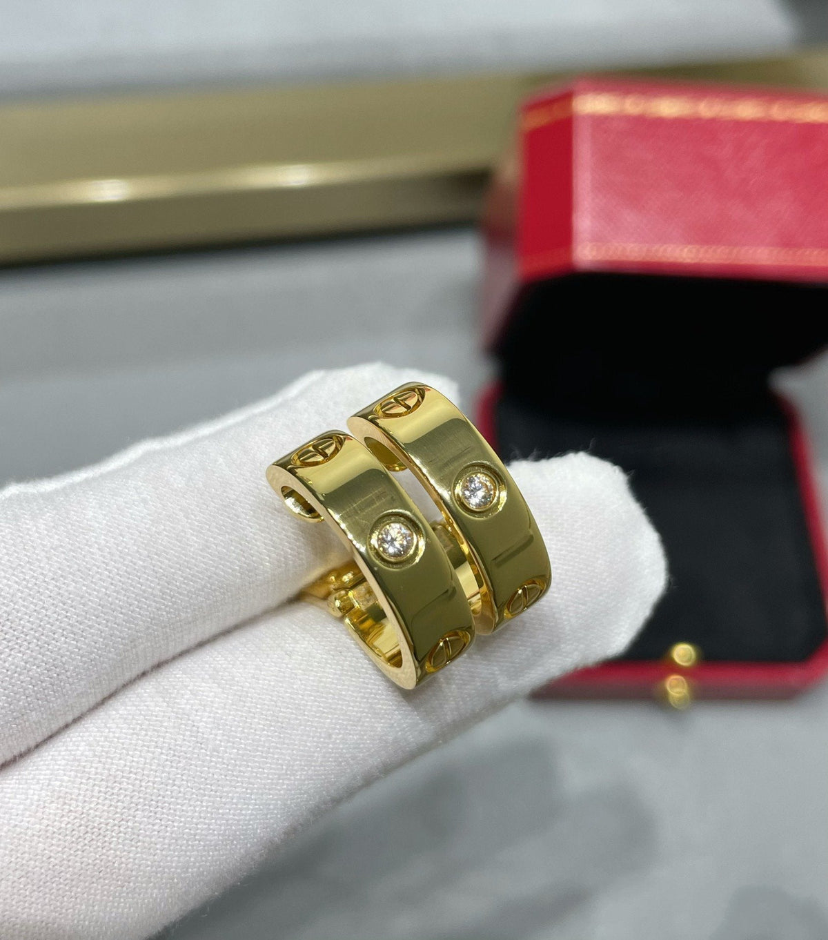 [Glow Muse]LOVE 5.5MM 1 DIAMOND EARRINGS