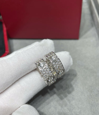 [Glow Muse]LOVE 5.5MM DIAMOND PAVED EARRINGS