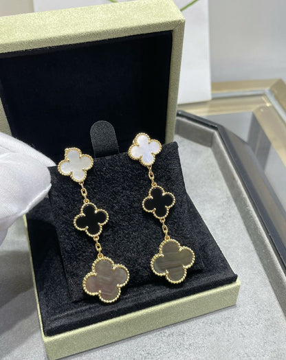 [Glow Muse]CLOVER 3 MOTIF MOP ONYX DARK MOP PINK GOLD EARRINGS