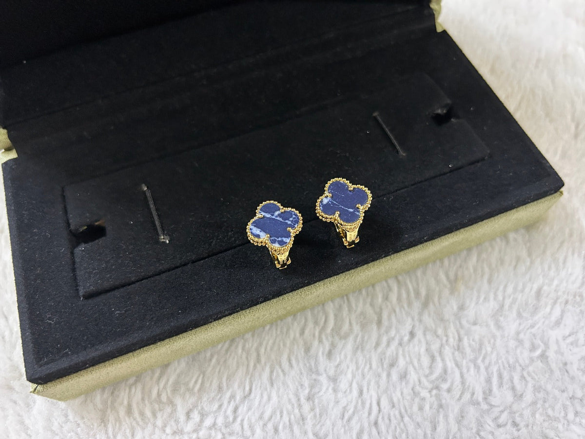 [Glow Muse]CLOVER PIETERSITE MEDIUM STUD EARRINGS