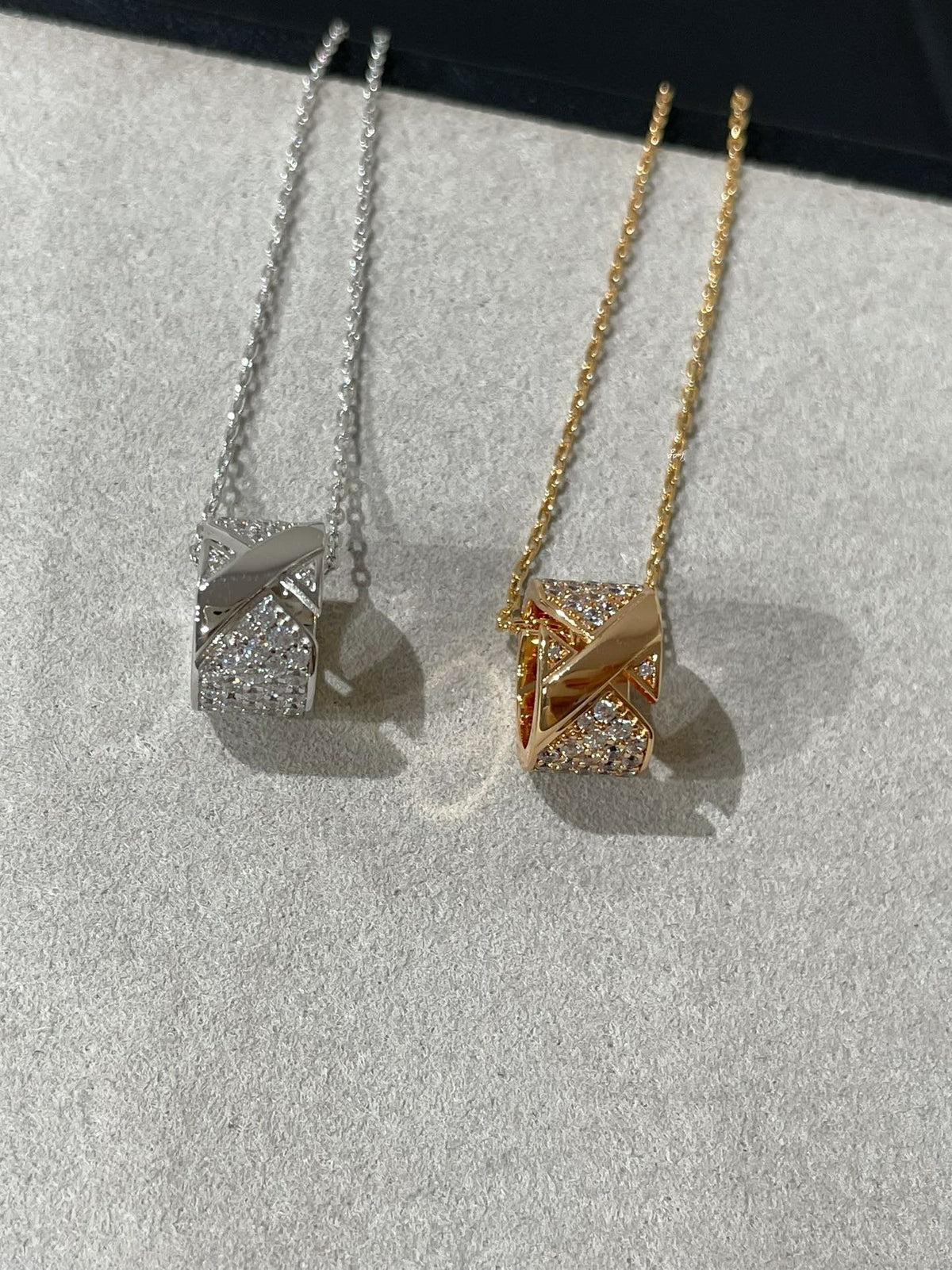 [Glow Muse]LIENS EVIDENCE DIAMOND PAVED NECKLACE