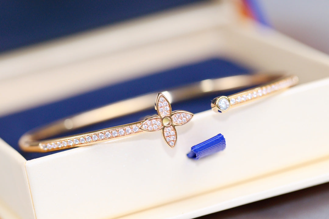 [Glow Muse]IDYLLE PINK GOLD OPEN BRACELET DIAMOND PAVED