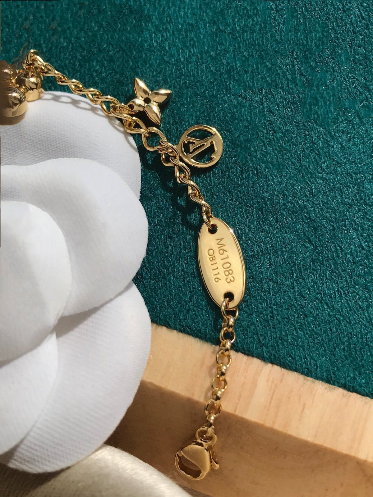 [Glow Muse]BLOOMING PINK GOLD MOP BRACELET