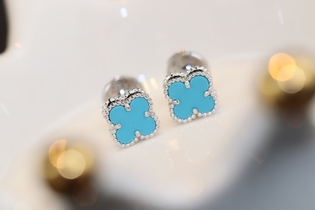 [Glow Muse]CLOVER MINI TURQUOISE SILVER STUD EARRINGS