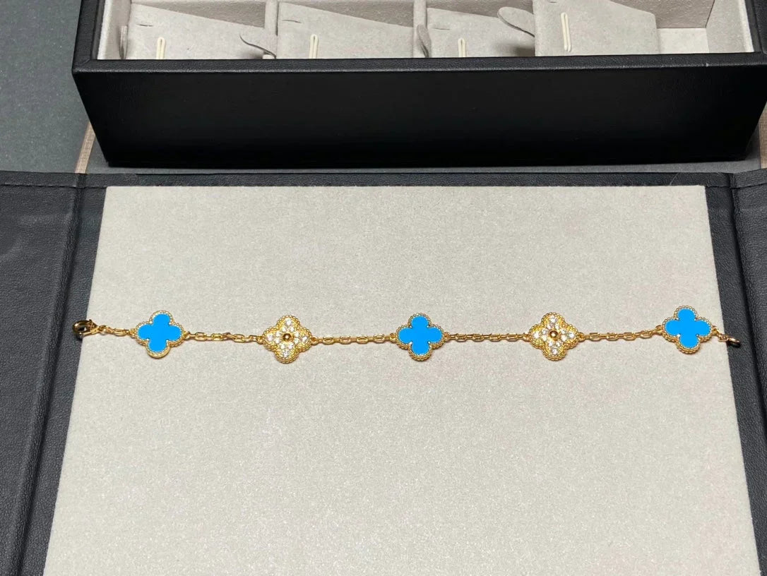 [⭐Glow Muse] CLOVER 5 MOTIF BLUE AGATE BRACELET COLLECTION