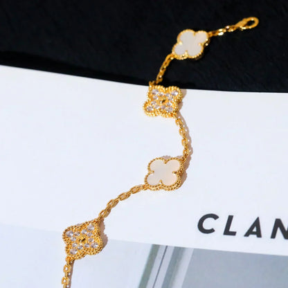 [⭐Glow Muse]CLOVER WHITE PEARL MOP 5 MOTIF BRACELET COLLECTION