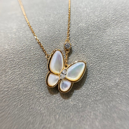 [Glow Muse]BUTTERFLY MOP DIAMOND NECKLACE