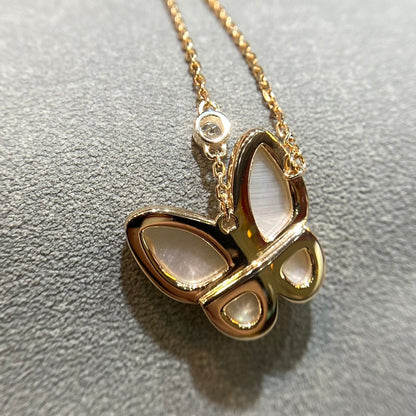 [Glow Muse]BUTTERFLY MOP DIAMOND NECKLACE
