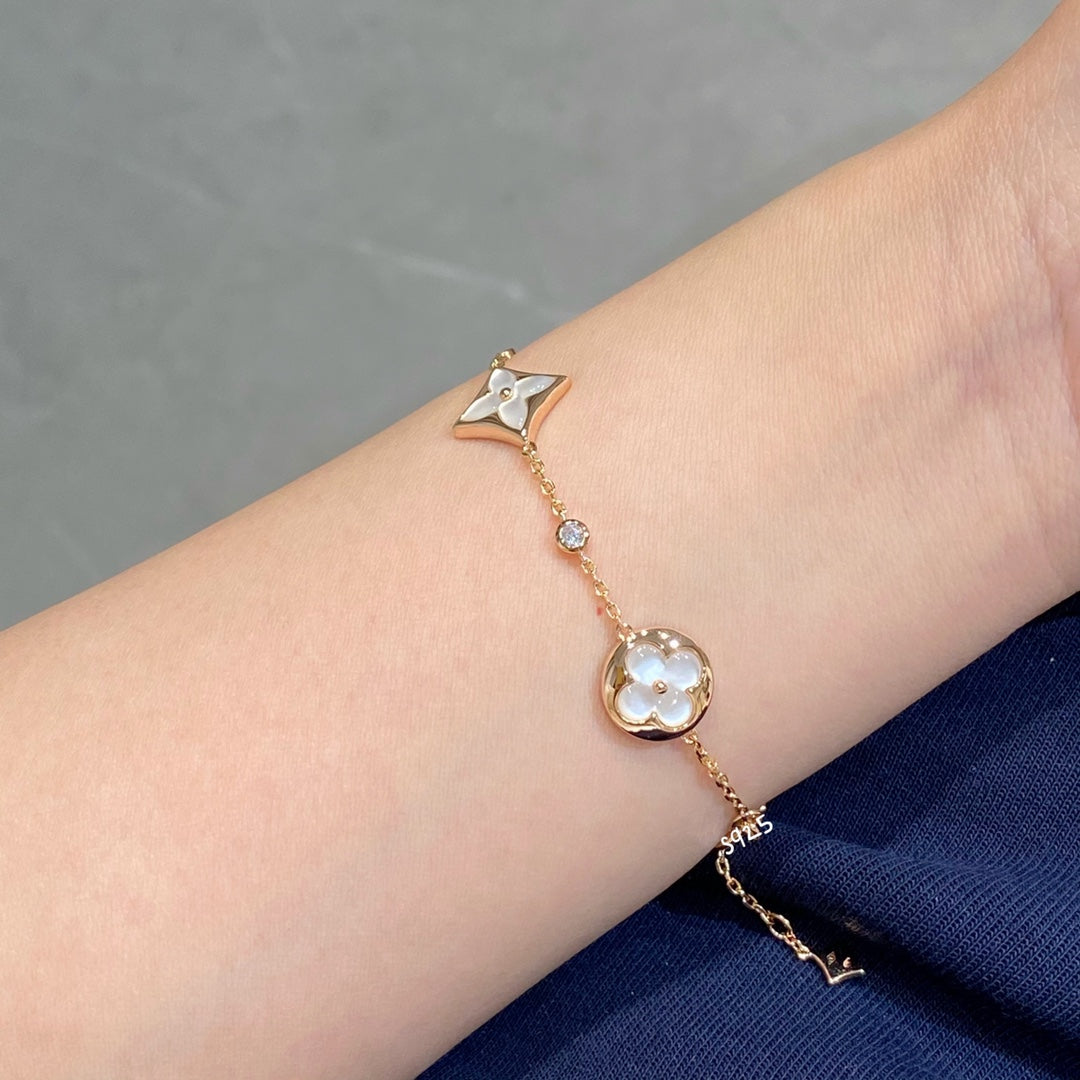 [Glow Muse]STAR AND SUN 4 MOTIF WHITE MOP PINK GOLD BRACELET