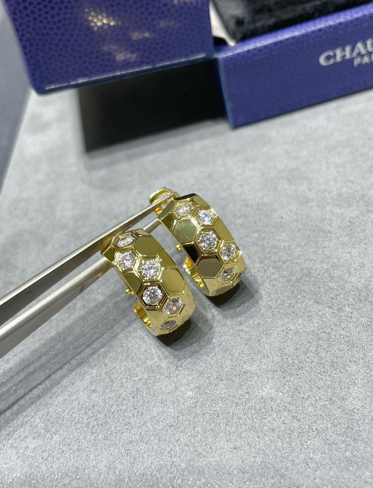 [Glow Muse]BEE LOVE DIAMOND HOOP EARRINGS