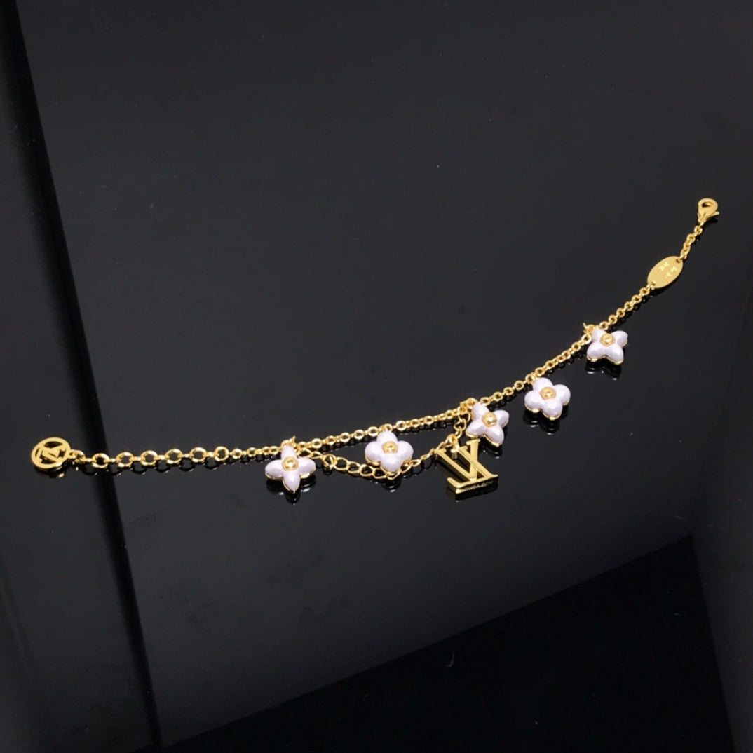 [Glow Muse]LOGO 6 MOTIF STAR AND SUN GOLD BRACELET