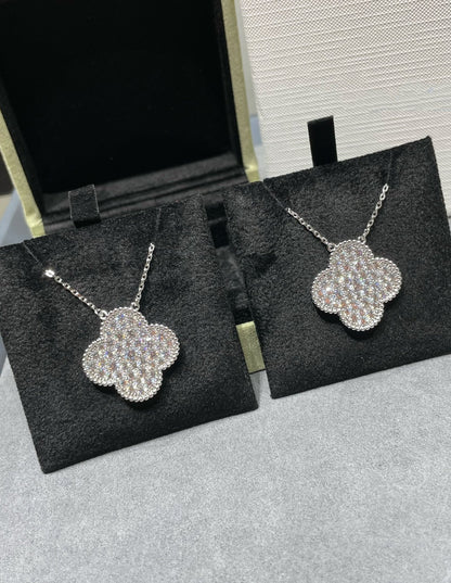 [Glow Muse]CLOVER 25MM LARGE PENDANT DIAMOND PAVED SILVER NECKLACE