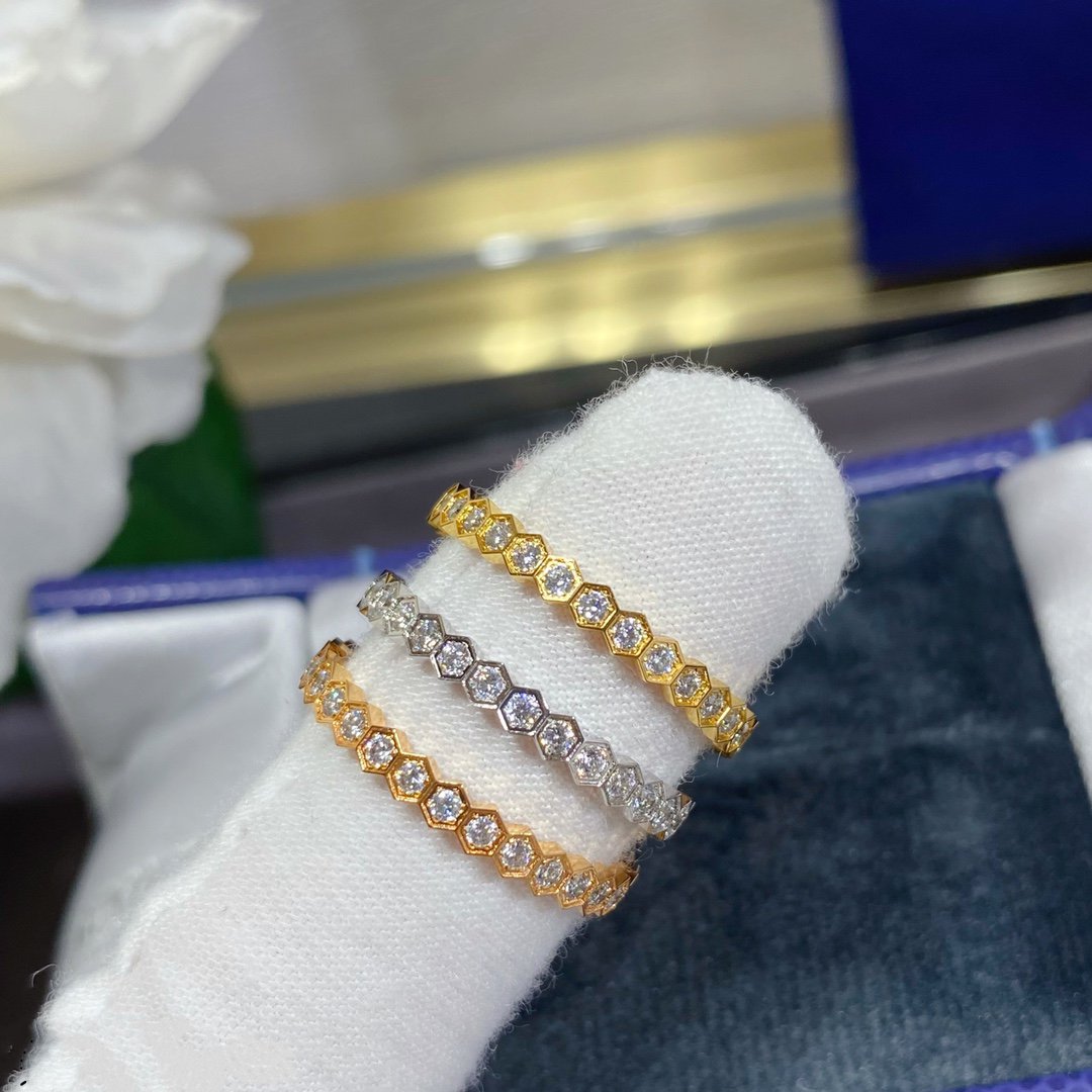 [Glow Muse]BEE LOVE DIAMOND PAVED SMALL RING